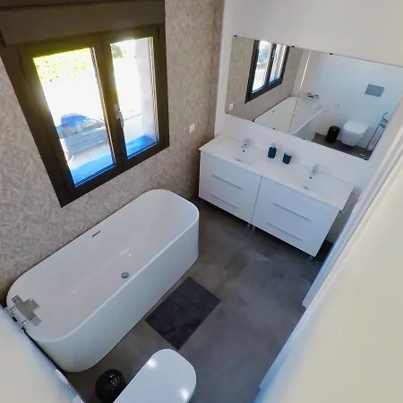 Villa Manhattan Nerja Exterior photo